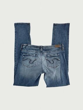Low Rise Straight Leg Skinny Jeans